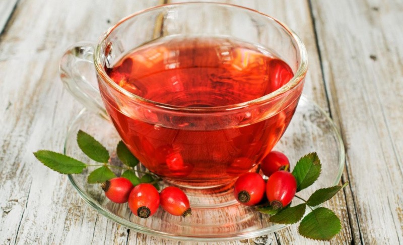 Чай из шиповника – ценный витаминный напиток
