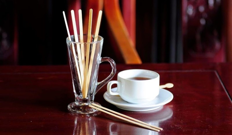 Кофейные палочки для размешивания: виды и преимущества