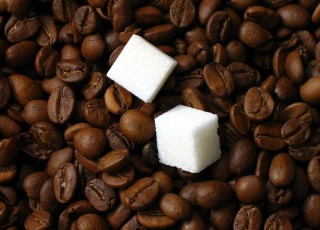 Сколько калорий в черном кофе